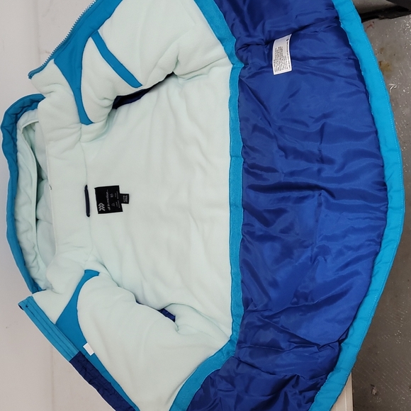 NEW! Kids Cold Weather Winter Jacket Coat w/ Hood & Gloves - All in Motion - Picture 7 of 11